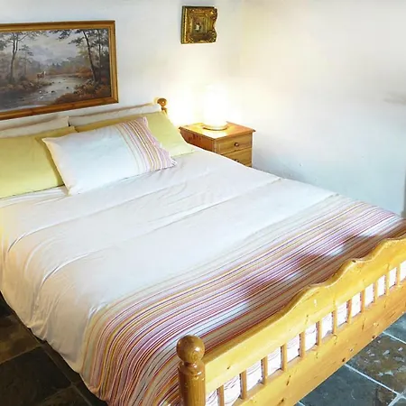 Holiday - Eir02019-f Castlebar